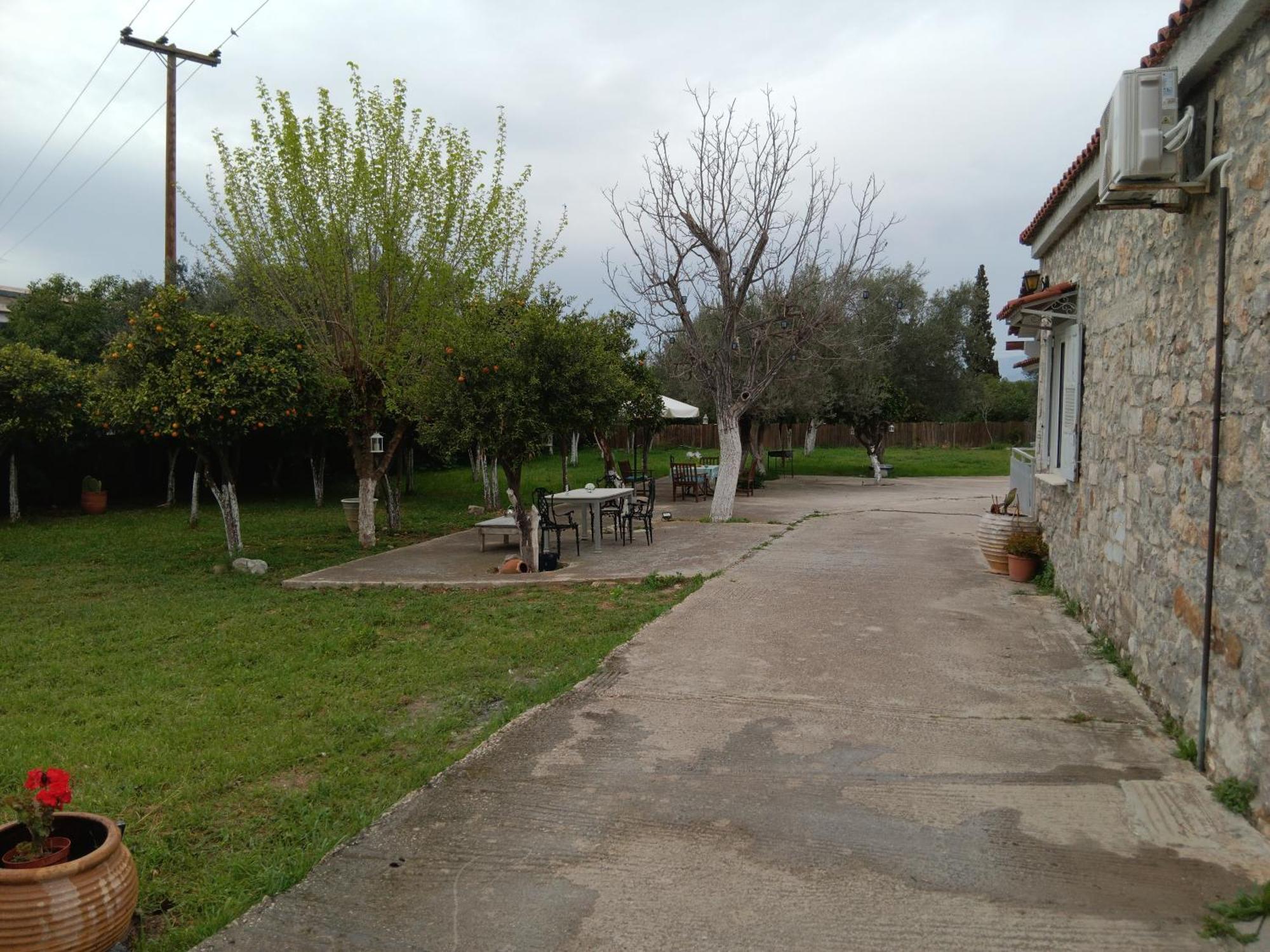 Άθοσ Nafplio Exterior foto